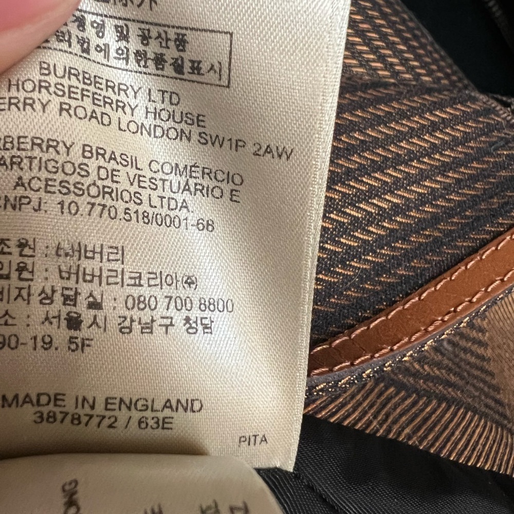 Burberry London plaid trench coat. New w/o tags - Picture 9 of 11